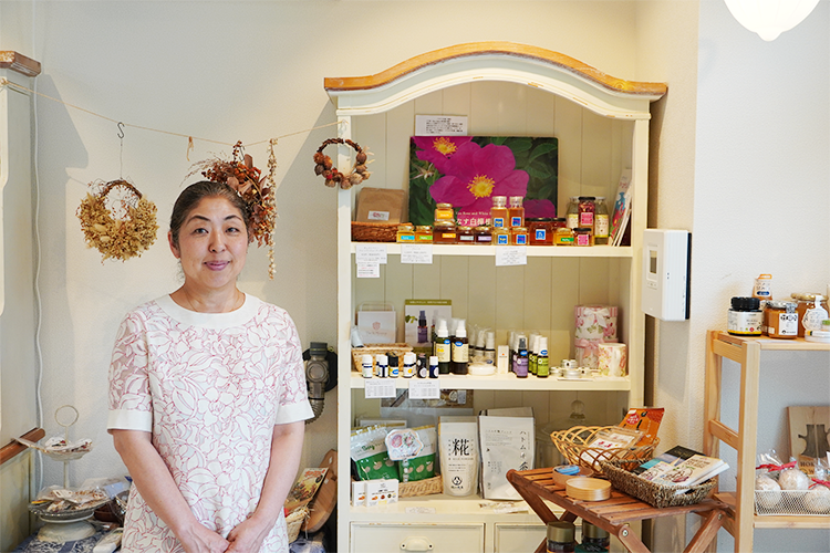 "Es una tienda donde puedes experimentar la naturaleza", dice Shichinohe, representante de Santa Mónica.