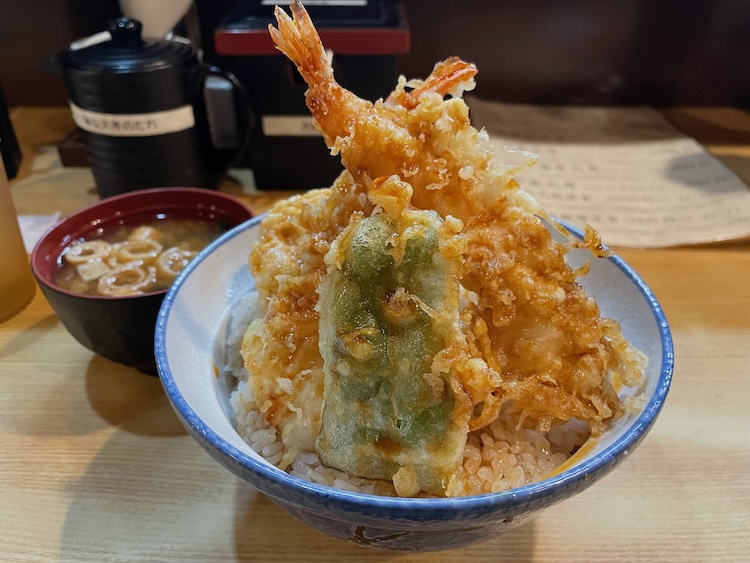 Tendón en Hachimaki, un famoso restaurante de tempura