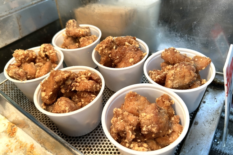 El agemaguro es un acompañamiento perfecto para el arroz o como aperitivo con alcohol.