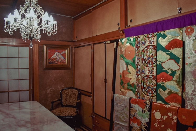 La sala Rokumeikan: una habitación de estilo japonés-occidental que recuerda a la Restauración Meiji