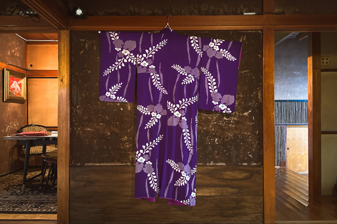 Un kimono de la era Taisho es parte de la colección de Shimamura