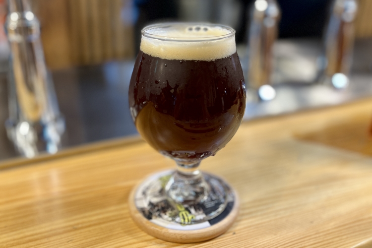 "Cerveza Yanaka", un producto estrella desarrollado para evocar la imagen de una puesta de sol en Yanaka.