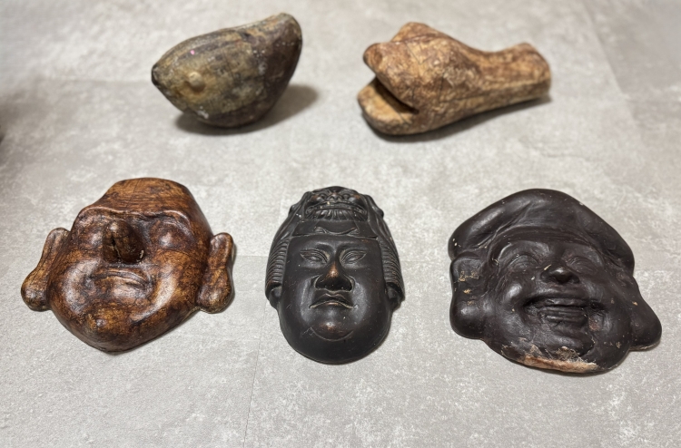 Moldes de papel maché heredados de nuestros antepasados.