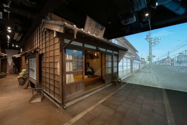 Réplica a tamaño real de la "Tienda de Linternas de Igarashi" (Imagen cortesía del Museo Shitamachi).